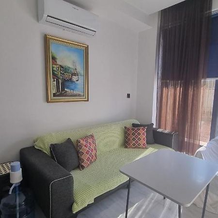 Aloha Airport Guest Home Altinkum  Экстерьер фото