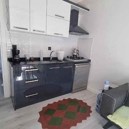 Aloha Airport Guest Home Altinkum  Экстерьер фото